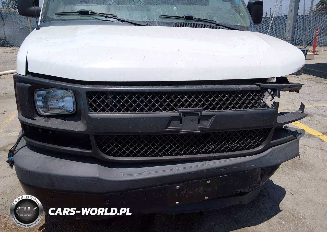 2017 Chevrolet Express 2500 Work Van VIN:1GCWGAFF8H1128578 - 18