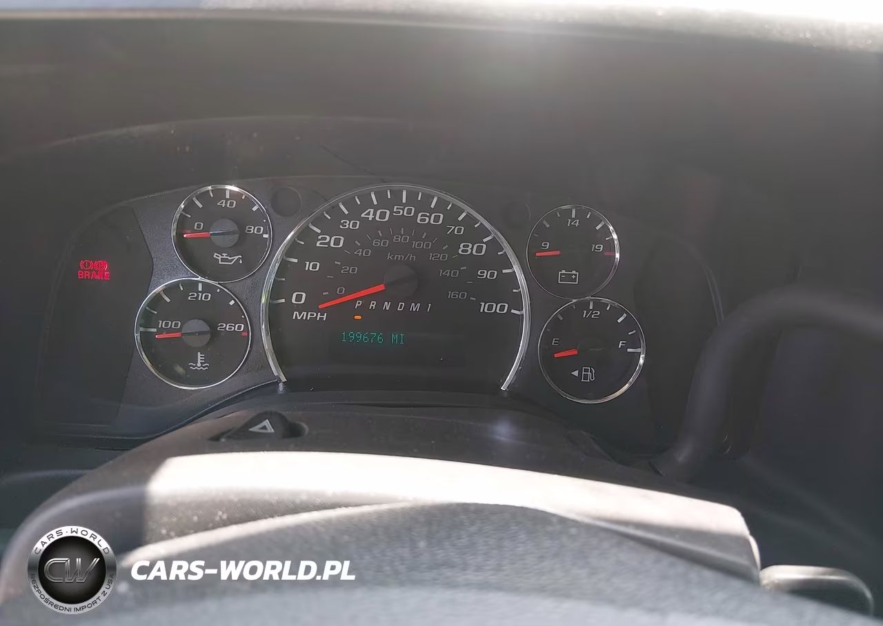 2017 Chevrolet Express 2500 Work Van VIN:1GCWGAFF8H1128578 - 7