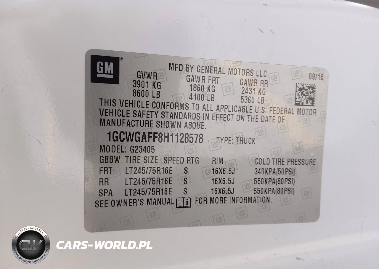 2017 Chevrolet Express 2500 Work Van VIN:1GCWGAFF8H1128578 - 9