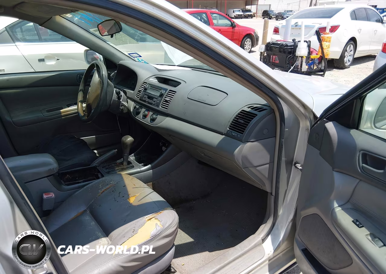 2004 Toyota Camry Std VIN:4T1BE32K44U910982 - 5