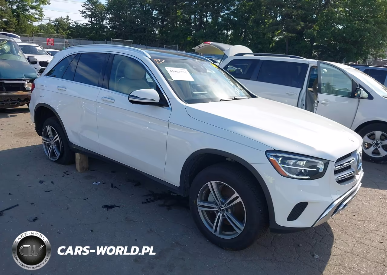 2020 Mercedes-Benz Glc 300 4Matic – zdjęcie 1 z 18