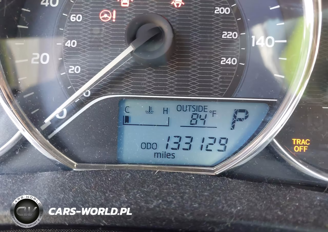2014 Toyota Corolla Le VIN:5YFBURHE1EP063445 - 15