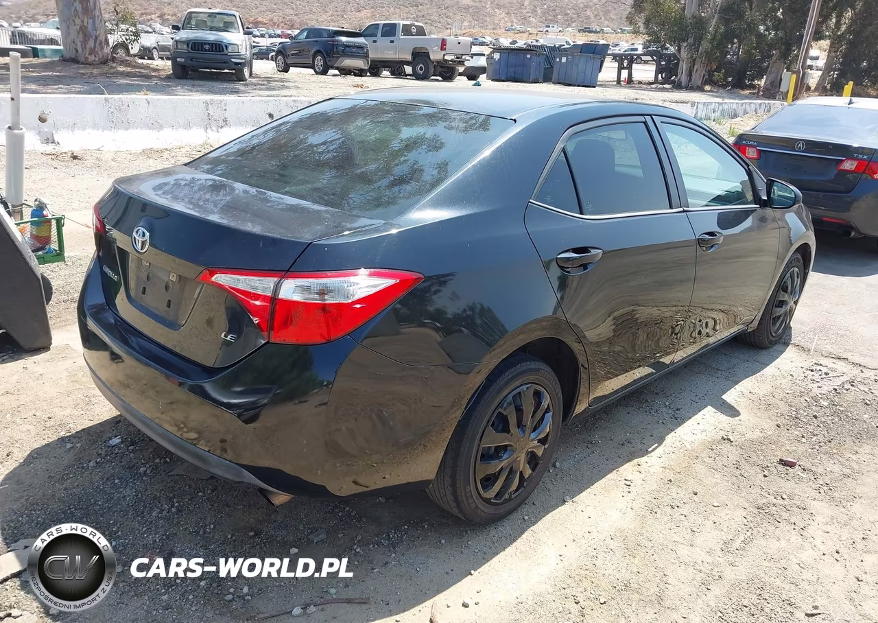 2014 Toyota Corolla Le VIN:5YFBURHE1EP063445 - 4