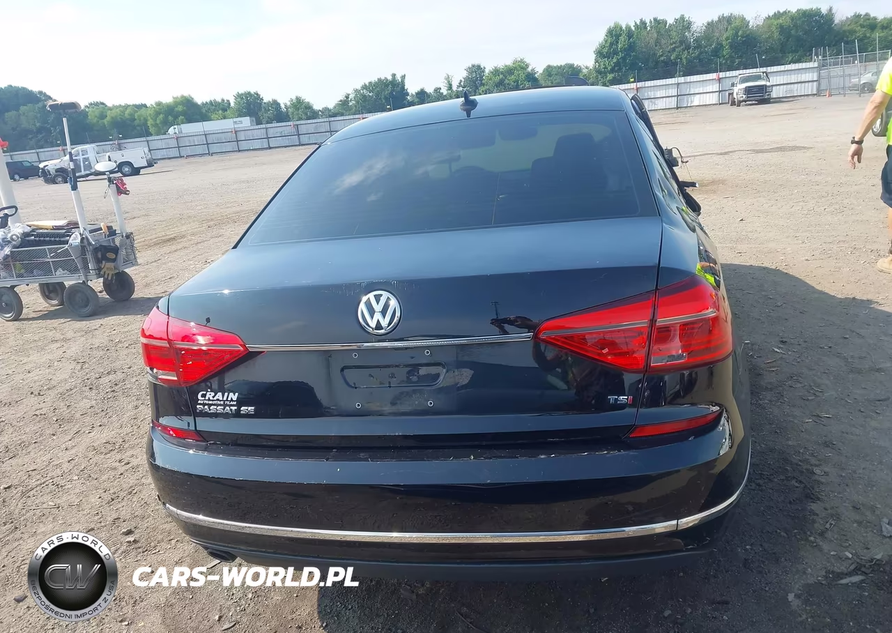 2016 Volkswagen Passat 1.8T Se VIN:1VWBS7A35GC052461 - 16