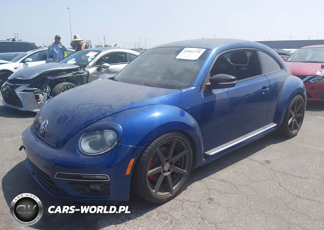 2014 Volkswagen Beetle 2.0T R-Line VIN:3VWVT7AT4EM609639 - 2