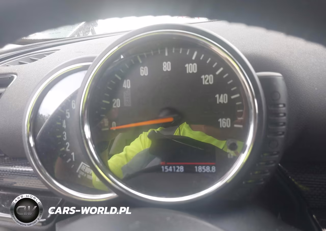 2016 Mini Clubman Cooper VIN:WMWLN5C59G2B28156 - 7