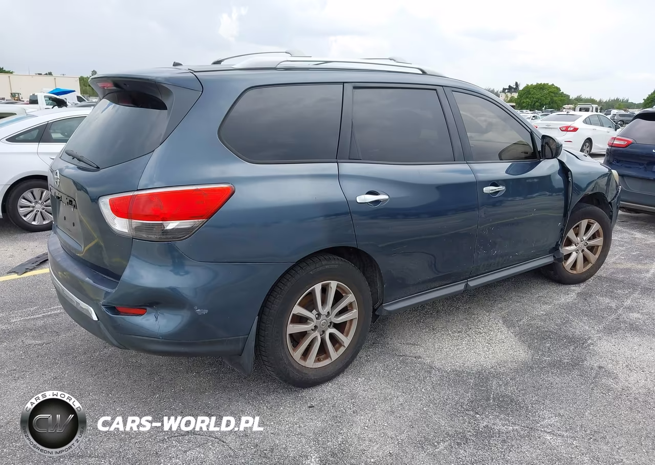 2015 Nissan Pathfinder S VIN:5N1AR2MN1FC708904 - 4