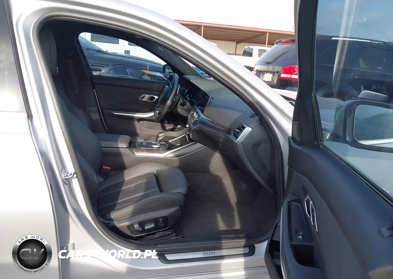 2019 BMW 330I VIN:WBA5R1C51KAK11632 - 5