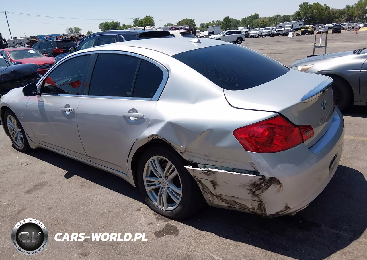 2015 Infiniti Q40 VIN:JN1CV6AP9FM503561 - 3