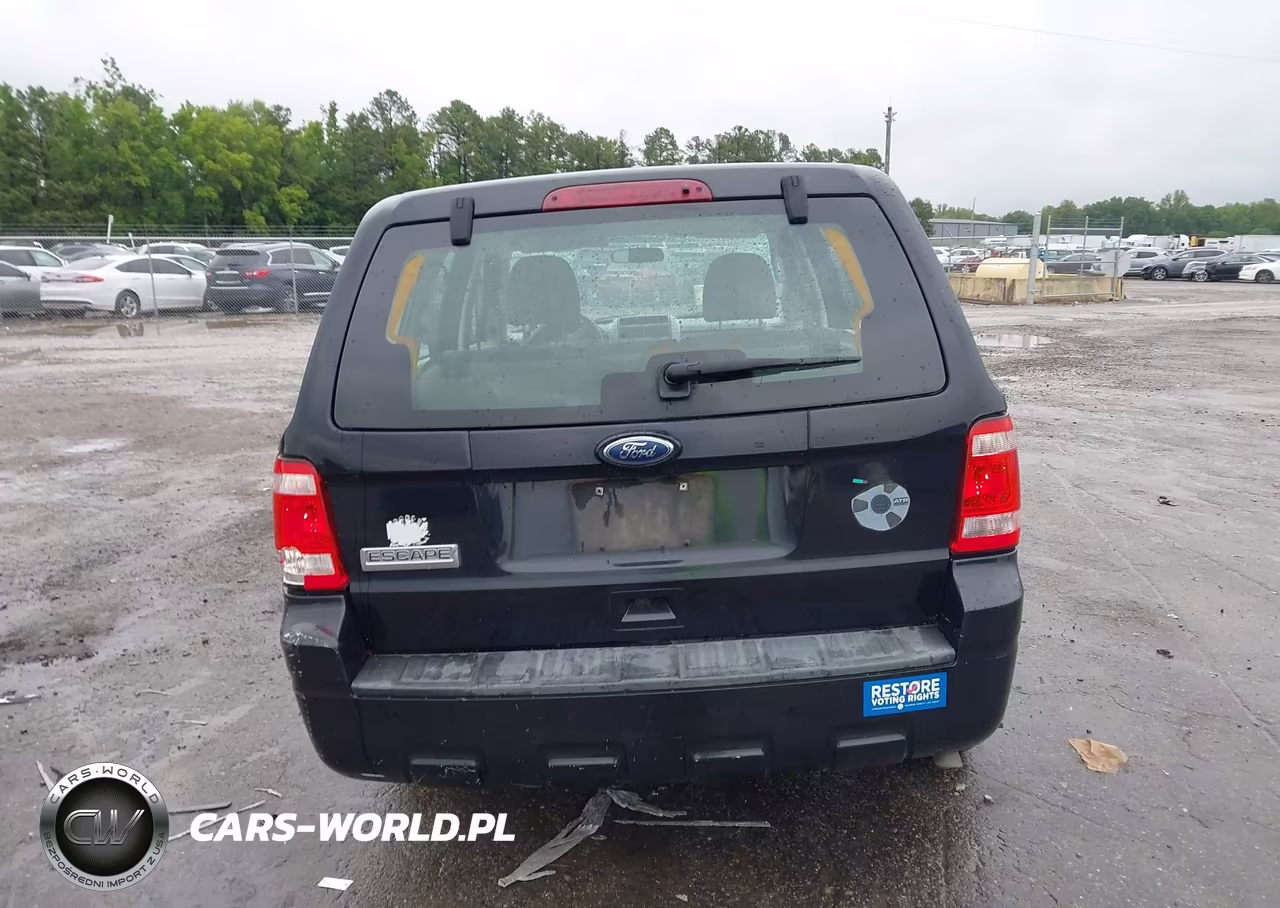 2010 Ford Escape Xls VIN:1FMCU0C73AKD16939 - 17