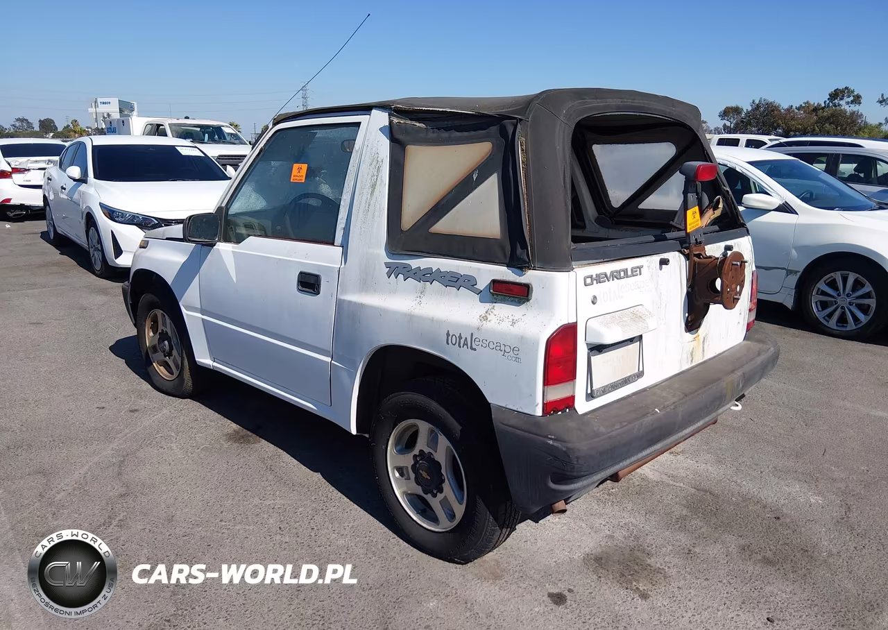 1998 Chevrolet Tracker Base Cmi VIN:2CNBJ1863W6907986 - 3