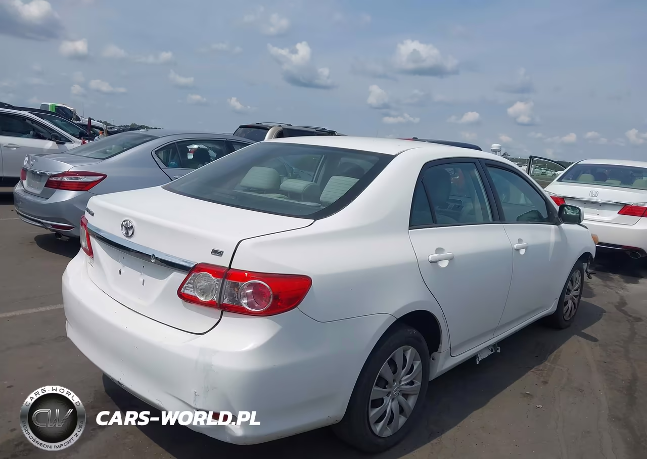 2012 Toyota Corolla Le VIN:2T1BU4EEXCC819407 - 4