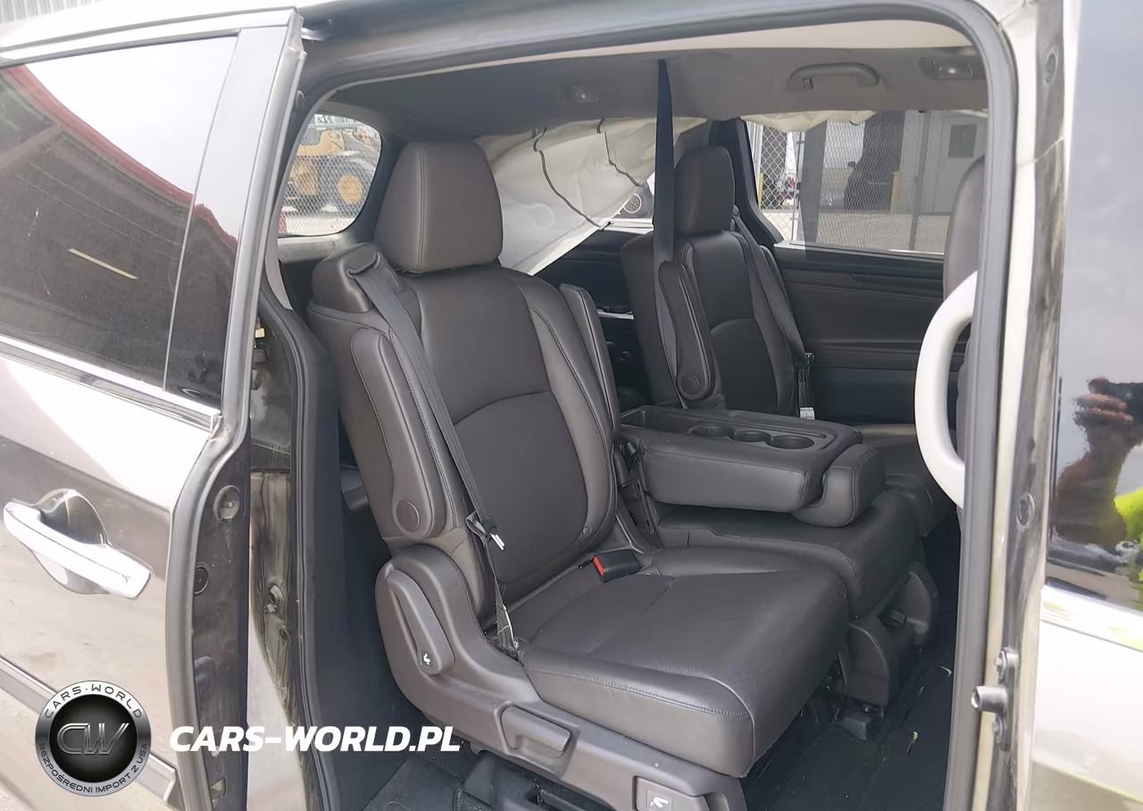 2019 Honda Odyssey Elite VIN:5FNRL6H92KB067921 - 8