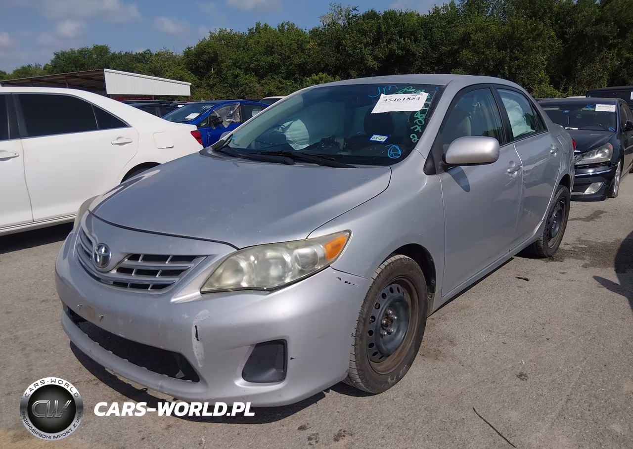 2013 Toyota Corolla Le VIN:5YFBU4EE5DP138072 - 2