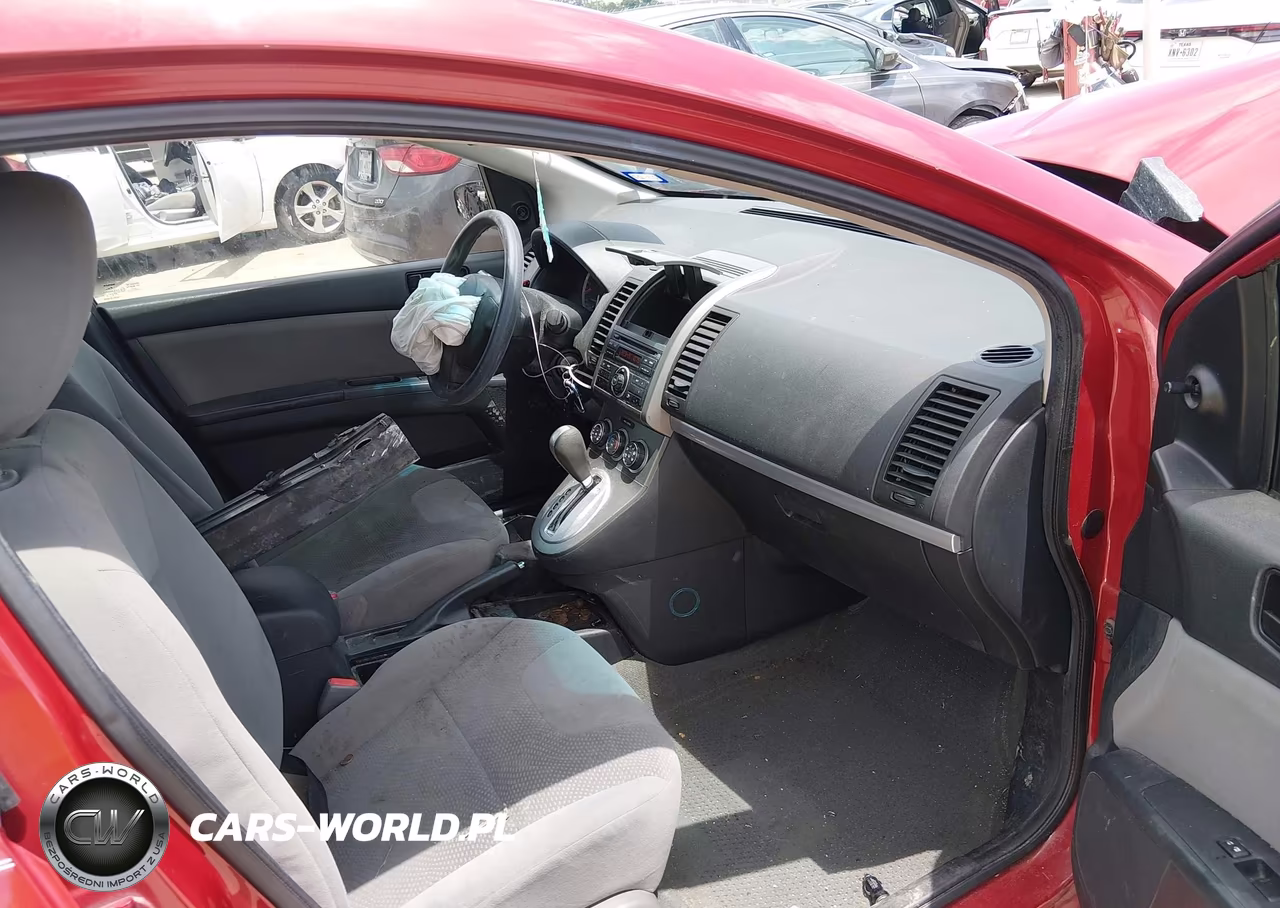 2012 Nissan Sentra 2.0 VIN:3N1AB6AP2CL685559 - 5