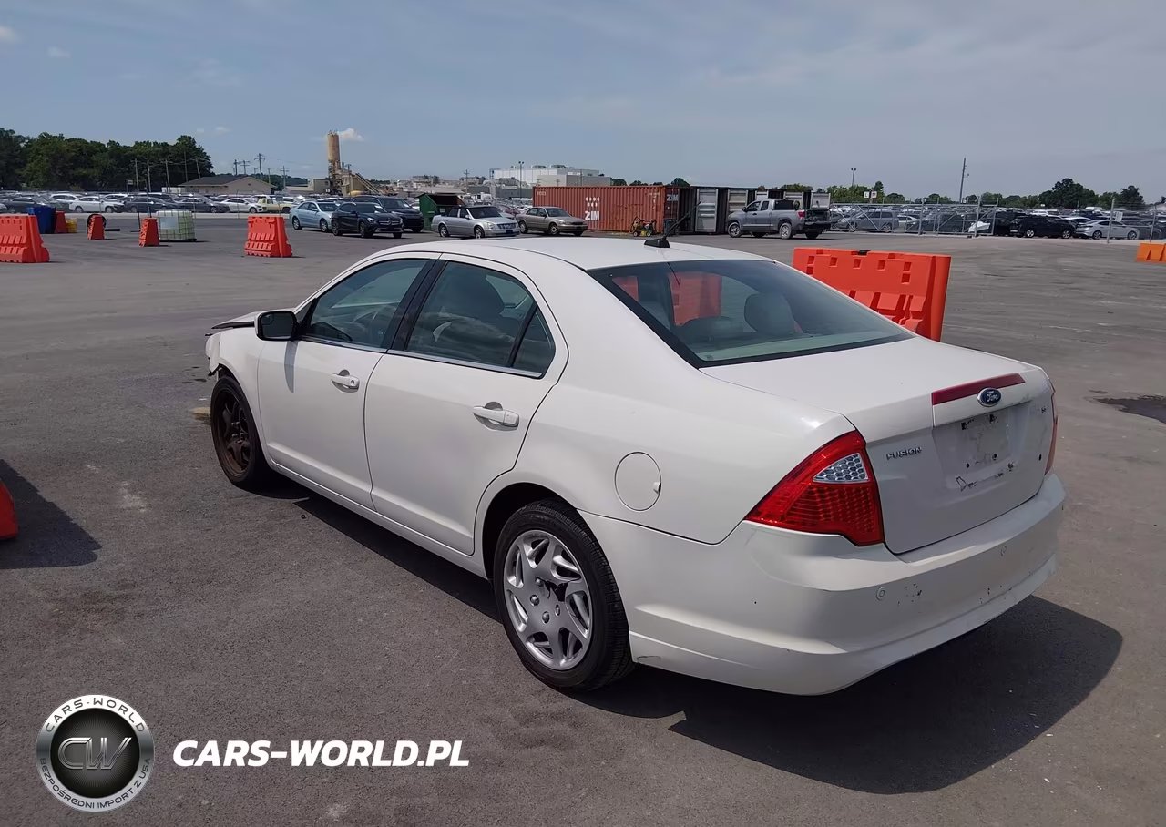 2011 Ford Fusion Se VIN:3FAHP0HA8BR185063 - 3