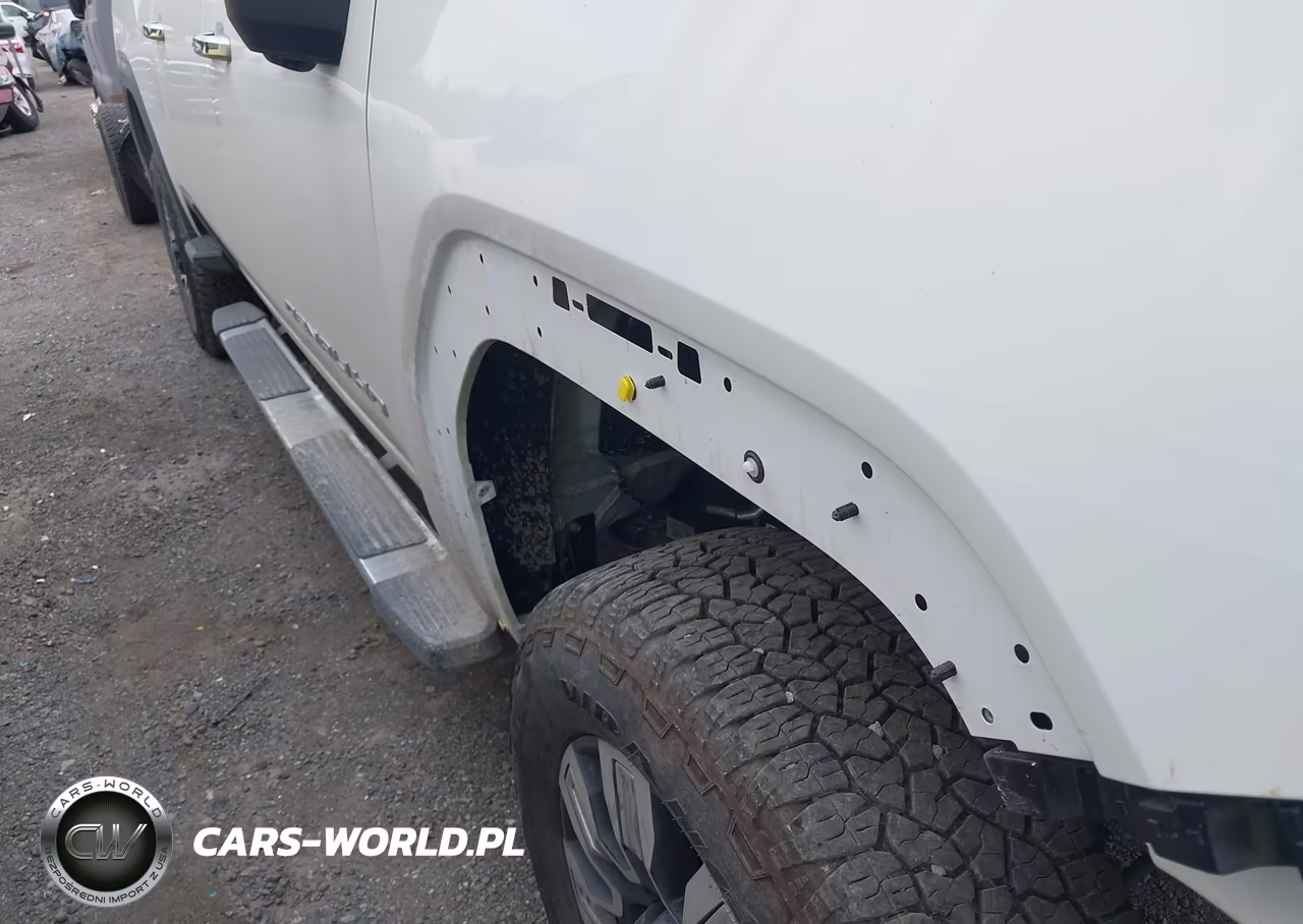 2025 GMC Sierra 3500Hd , Standard Bed, Denali, 4Wd VIN:1GT4UWEY0SF138628 - 13