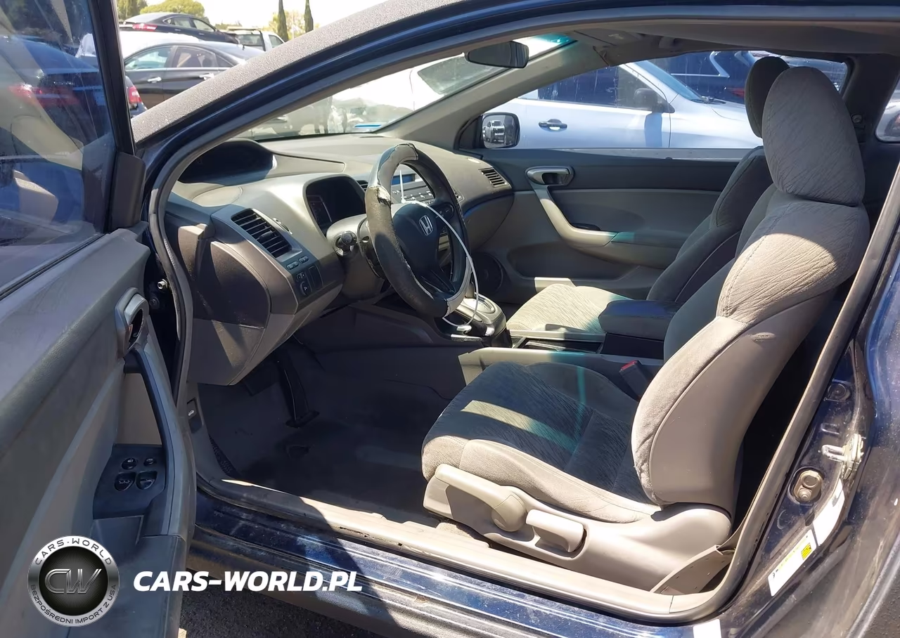 2007 Honda Civic Lx VIN:2HGFG12637H575083 - 5