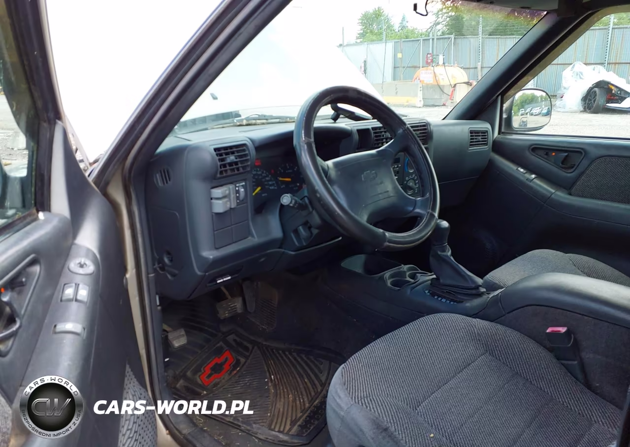 1997 Chevrolet S-10 Ls Fleetside VIN:1GCCS19X7V8192748 - 13