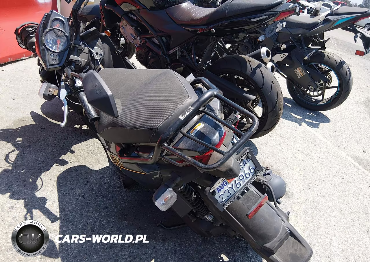 2018 Yamaha Yw50 F VIN:RKRSA43A3JA125791 - 3