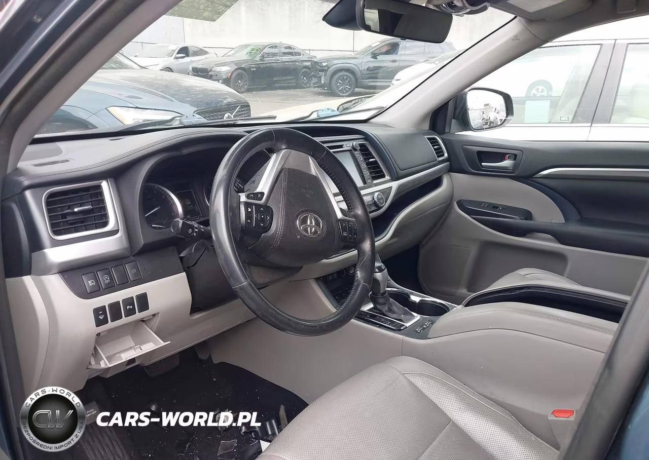 2017 Toyota Highlander Limited VIN:5TDDZRFH5HS447375 - 5