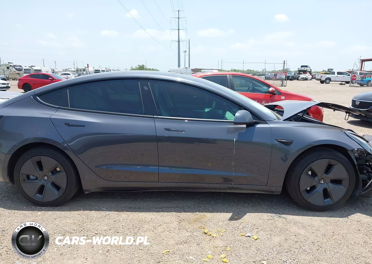 2021 Tesla Model 3 Standard Range Plus Rear-Wheel Drive VIN:5YJ3E1EA0MF963610 - 11