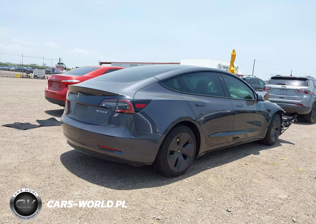 2021 Tesla Model 3 Standard Range Plus Rear-Wheel Drive VIN:5YJ3E1EA0MF963610 - 4