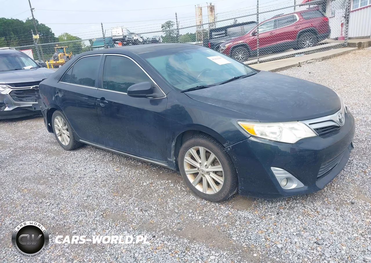 2012 Toyota Camry Xle – zdjęcie 1 z 16