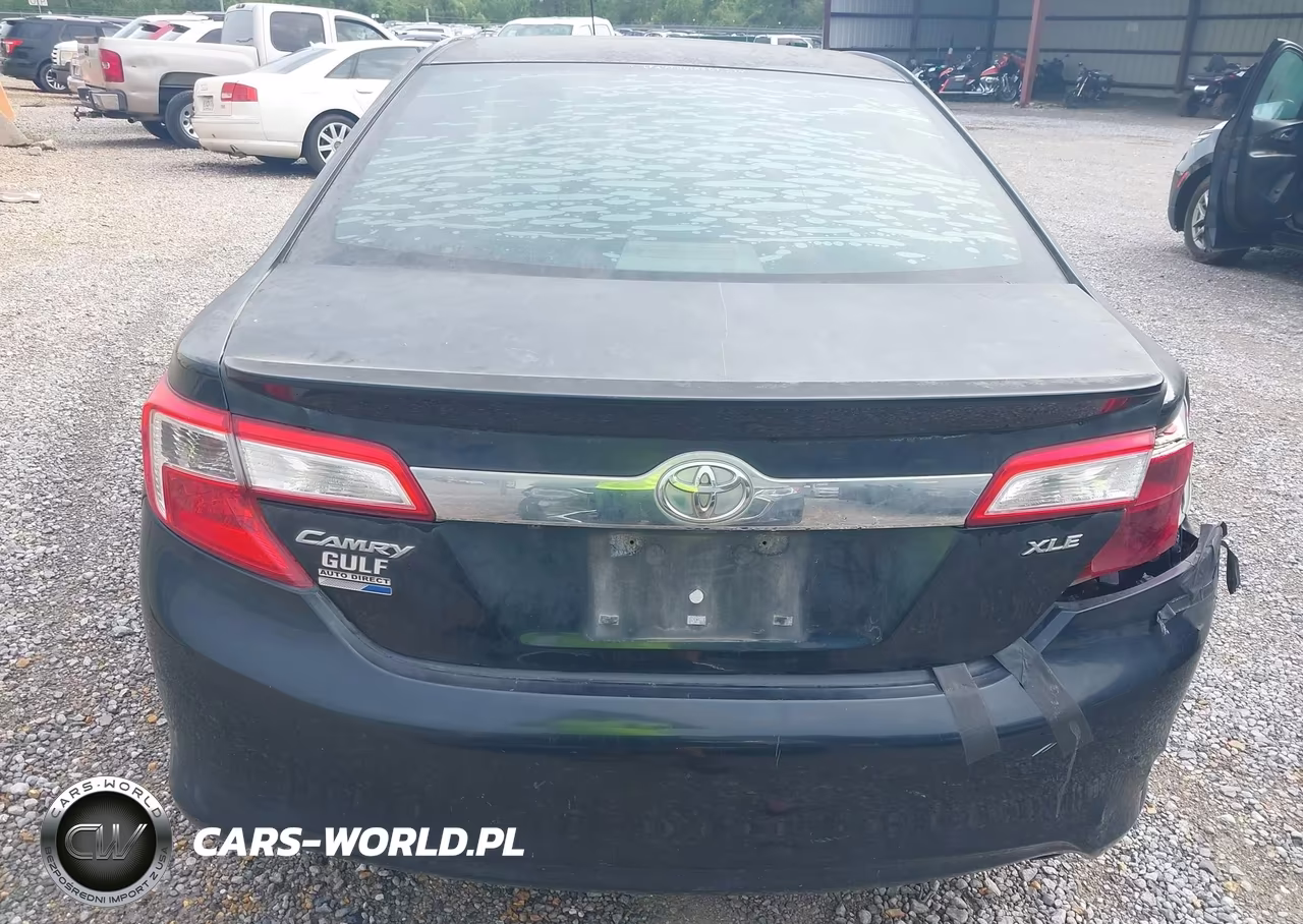 2012 Toyota Camry Xle VIN:4T4BF1FK2CR215402 - 16