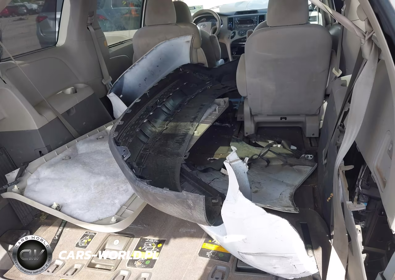 2012 Toyota Sienna Le V6 8 Passenger VIN:5TDKK3DC1CS223786 - 12