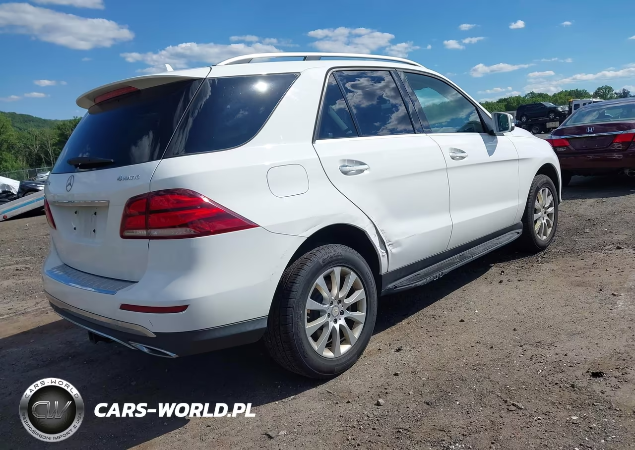 2016 Mercedes-Benz Gle 300D 4Matic VIN:4JGDA0EB1GA664722 - 4