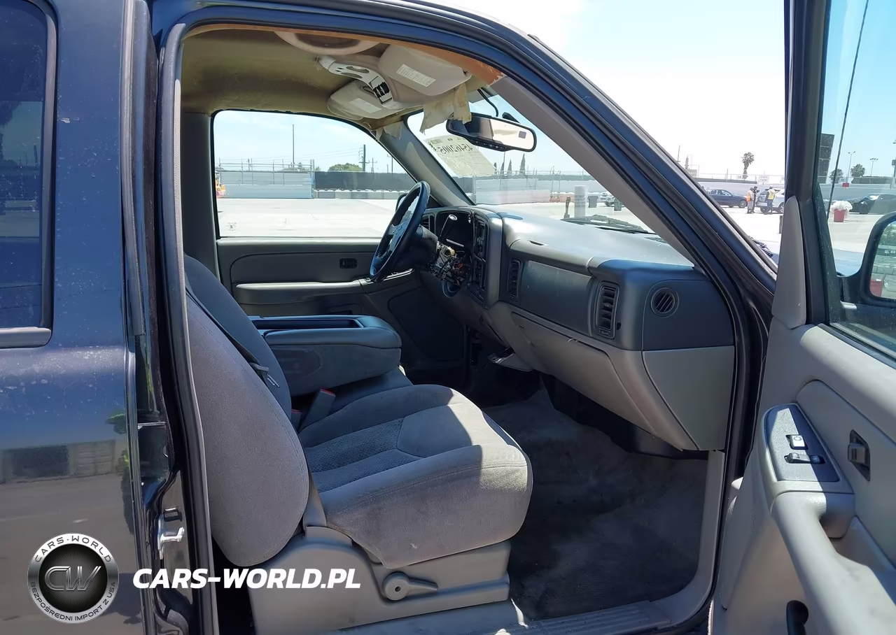 2005 Chevrolet Suburban 1500 Ls VIN:3GNEC16Z35G155225 - 5