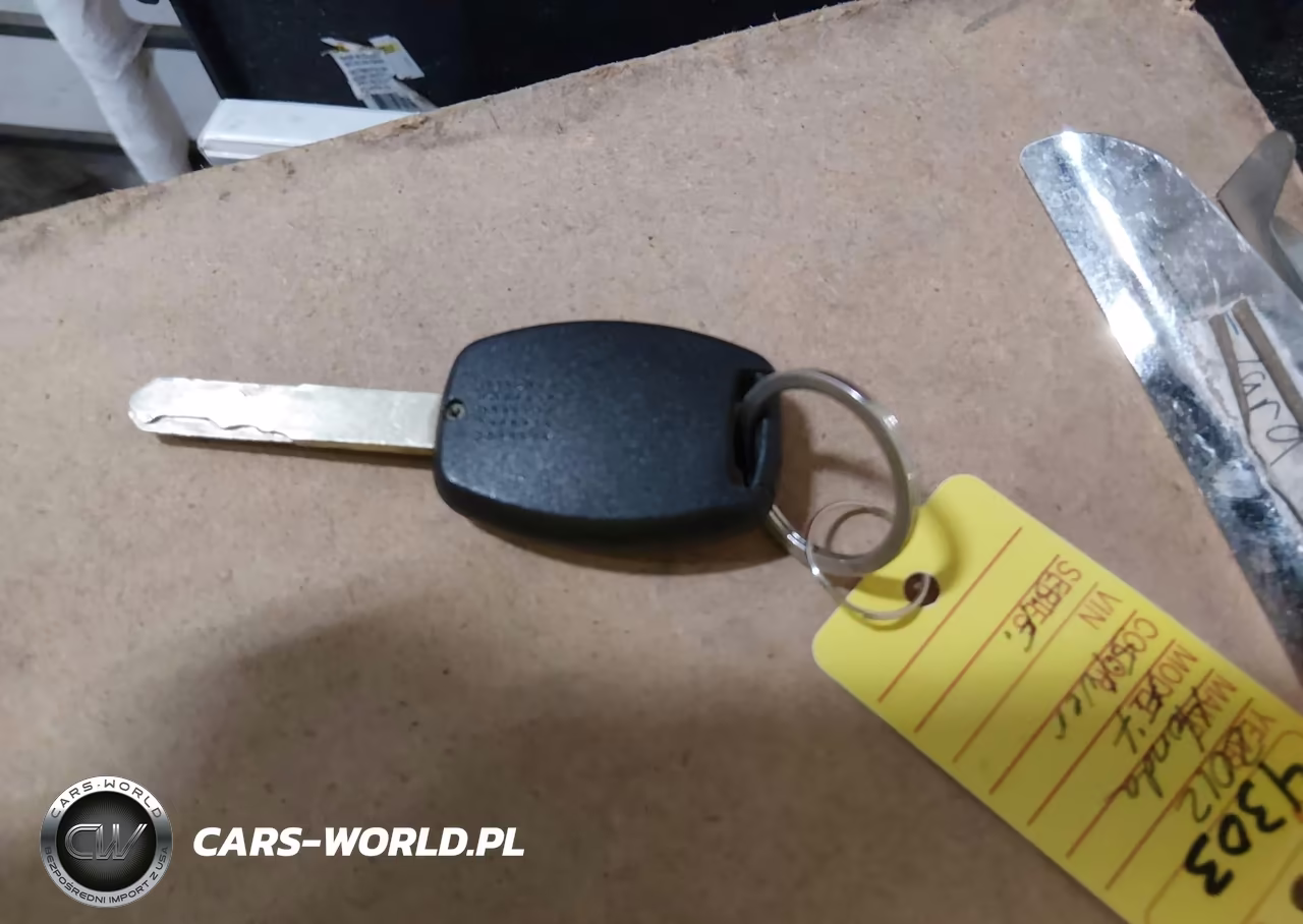 2012 Honda Fit Sport VIN:JHMGE8H50CC034794 - 11