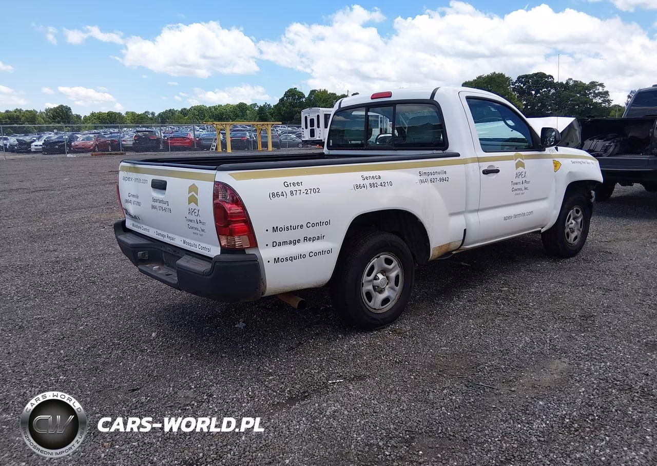 2014 Toyota Tacoma VIN:5TFNX4CN8EX040762 - 4