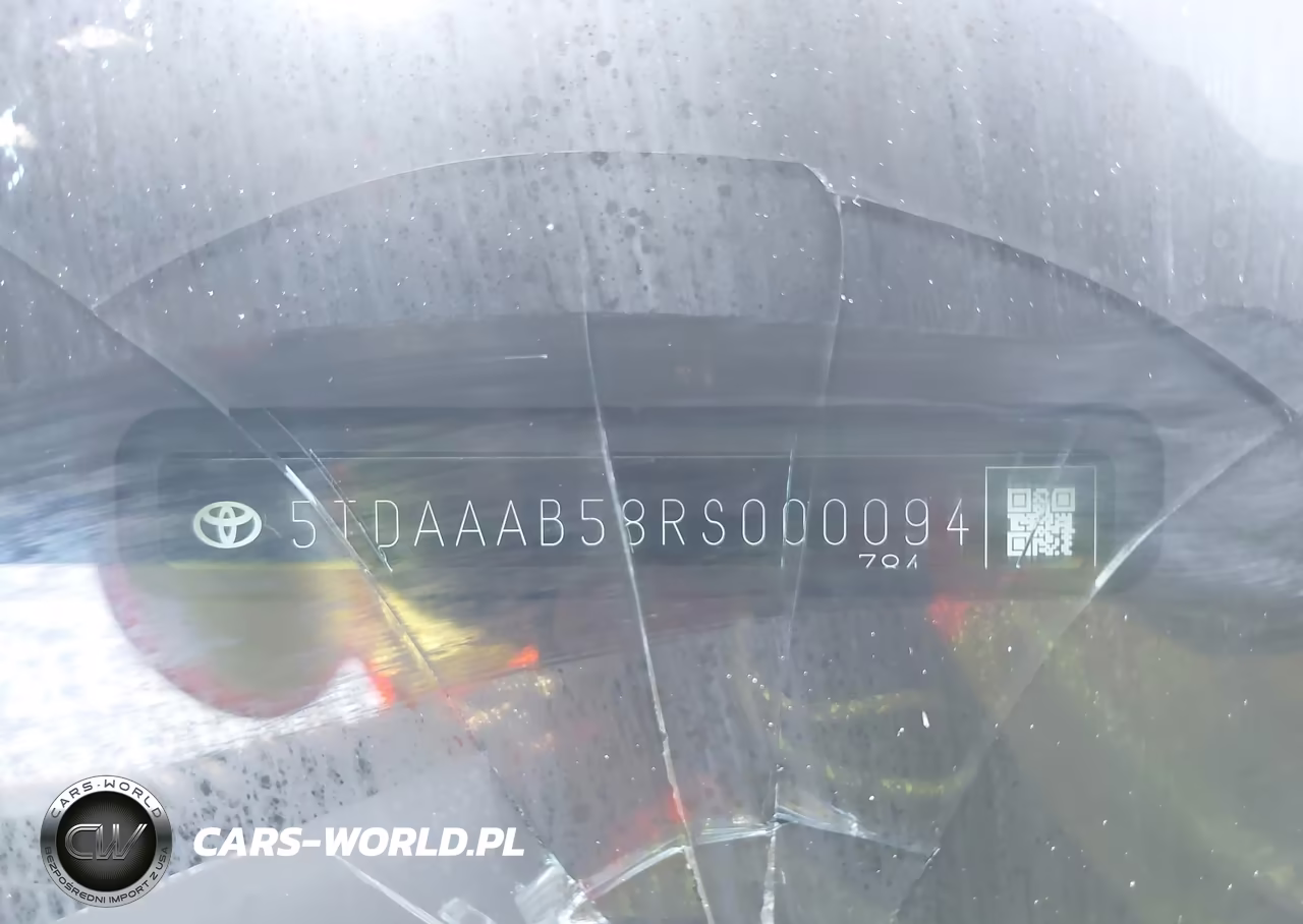2024 Toyota Grand Highlander Platinum VIN:5TDAAAB58RS000094 - 9