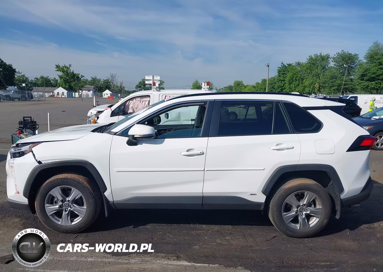 2023 Toyota Rav4 Hybrid Xle VIN:4T3RWRFV8PU093921 - 14