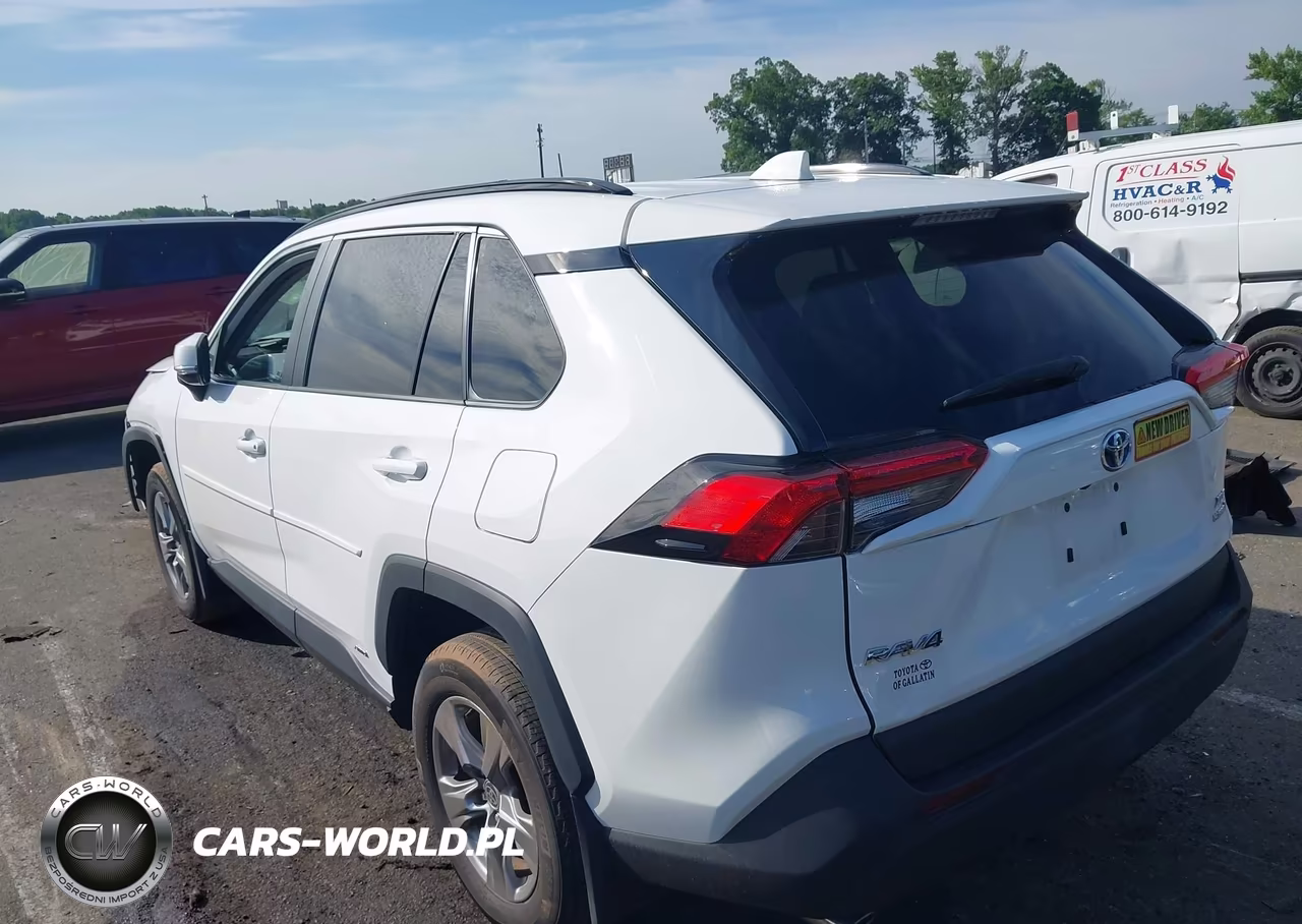 2023 Toyota Rav4 Hybrid Xle VIN:4T3RWRFV8PU093921 - 3
