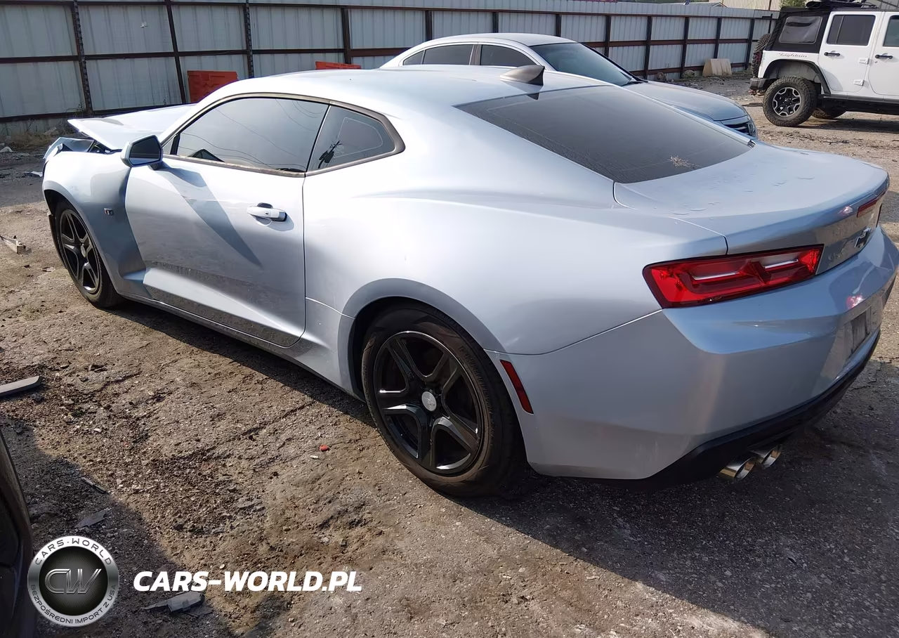 2018 Chevrolet Camaro 1Lt VIN:1G1FB1RS2J0141158 - 3