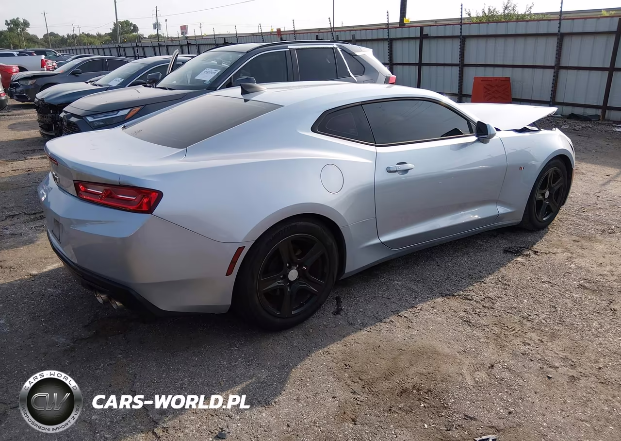 2018 Chevrolet Camaro 1Lt VIN:1G1FB1RS2J0141158 - 4