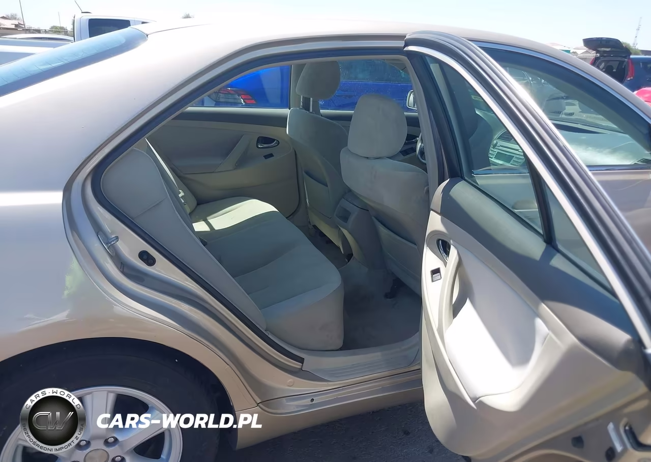 2009 Toyota Camry Le VIN:4T1BE46K69U405131 - 8