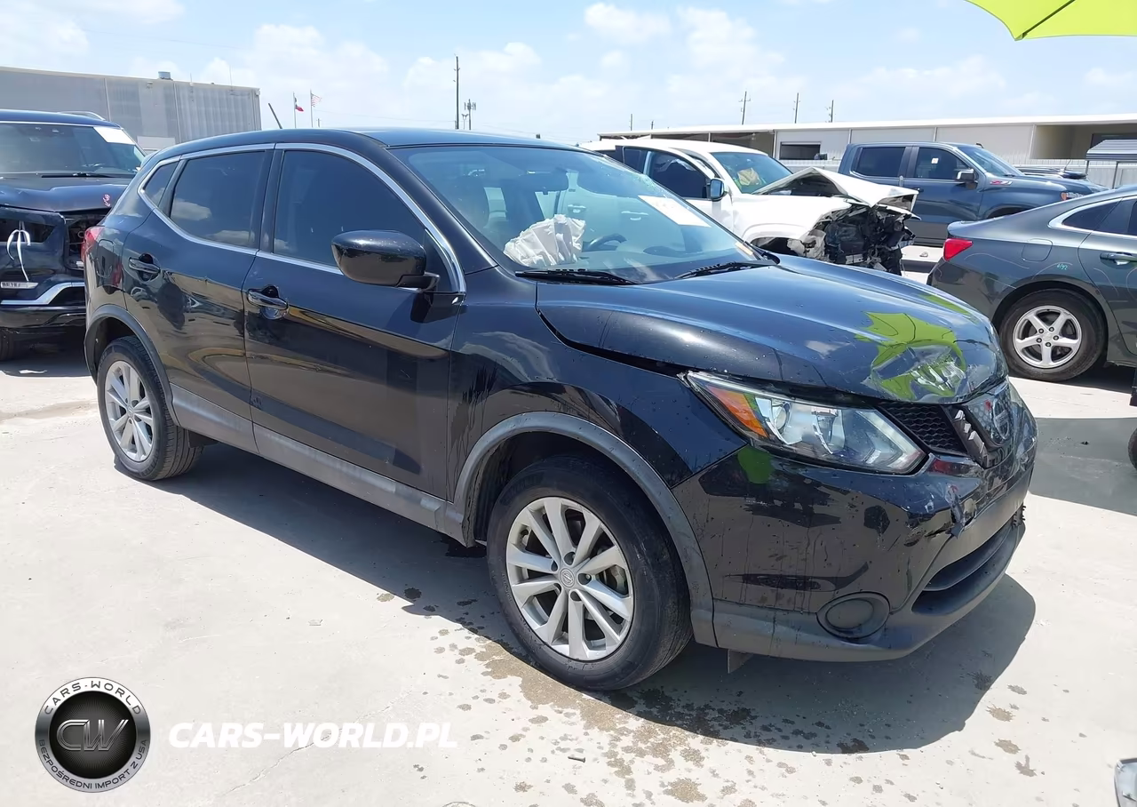 2018 Nissan Rogue Sport S