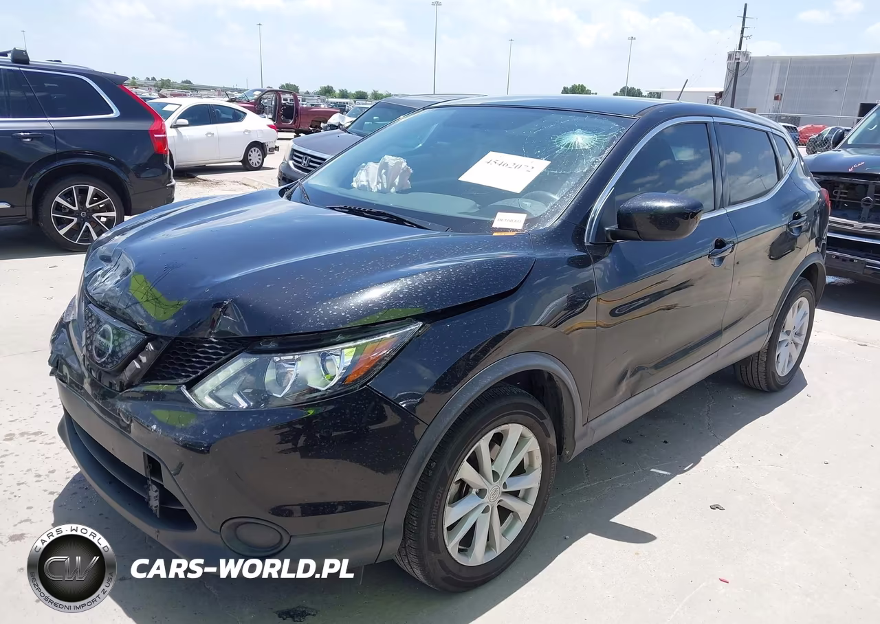 2018 Nissan Rogue Sport S VIN:JN1BJ1CP8JW184447 - 2