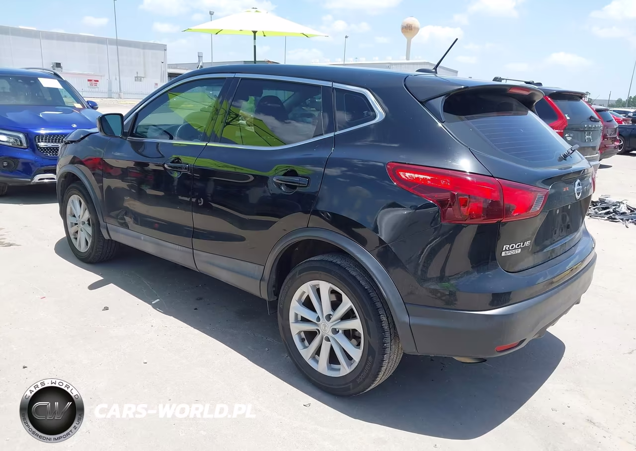 2018 Nissan Rogue Sport S VIN:JN1BJ1CP8JW184447 - 3