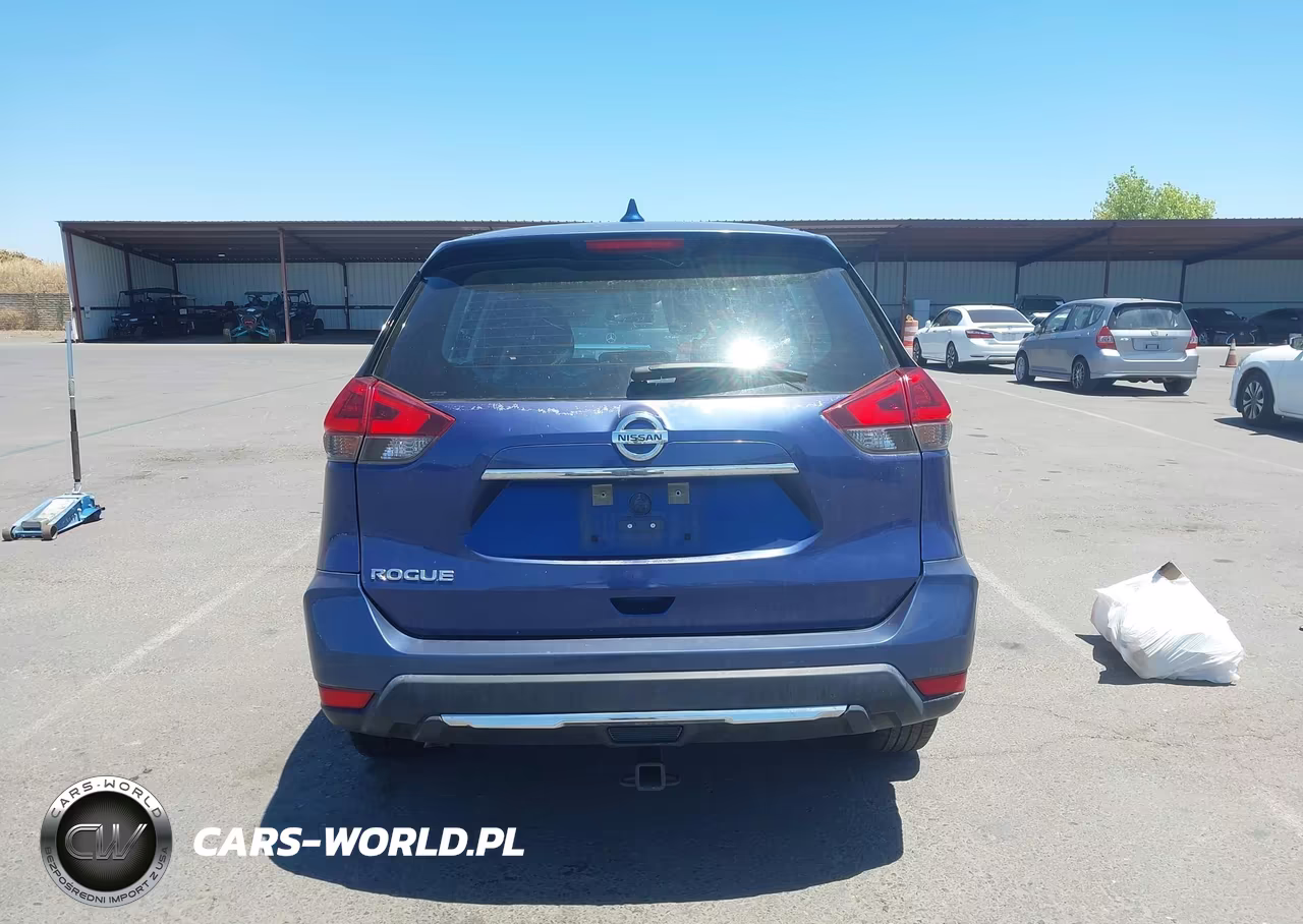2018 Nissan Rogue S VIN:KNMAT2MT2JP568206 - 16