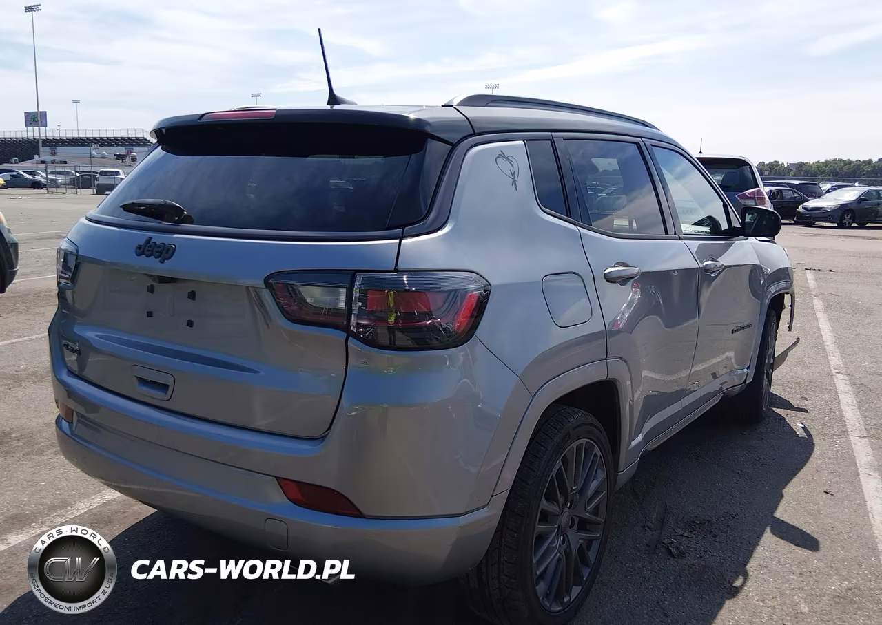 2022 Jeep Compass High Altitude 4X4 VIN:3C4NJDCB0NT182901 - 4