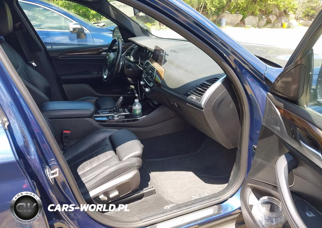 2021 BMW X3 xDrive30I VIN:5UXTY5C01M9G83926 - 5