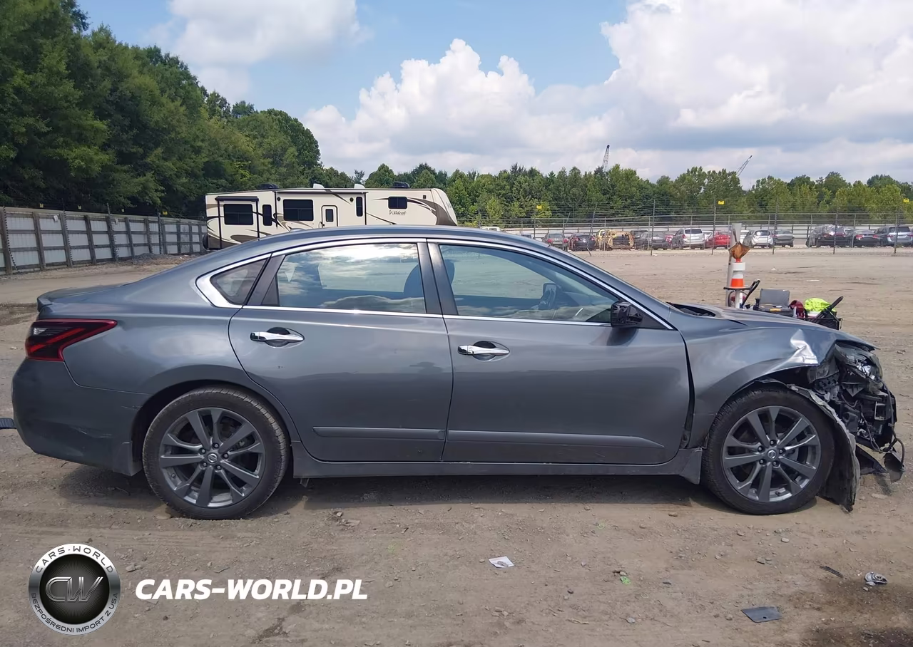 2018 Nissan Altima 2.5 Sr VIN:1N4AL3AP7JC273421 - 14