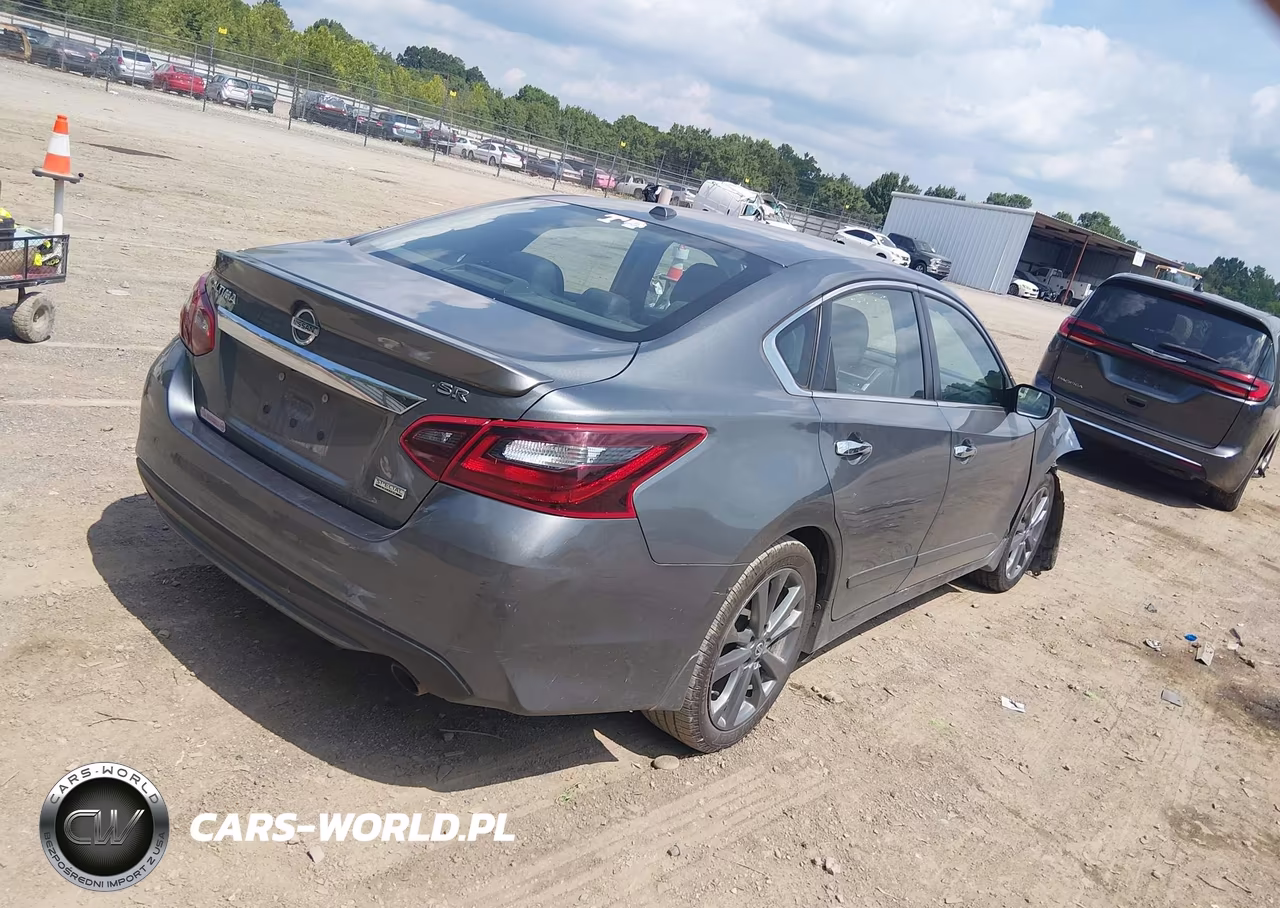 2018 Nissan Altima 2.5 Sr VIN:1N4AL3AP7JC273421 - 4