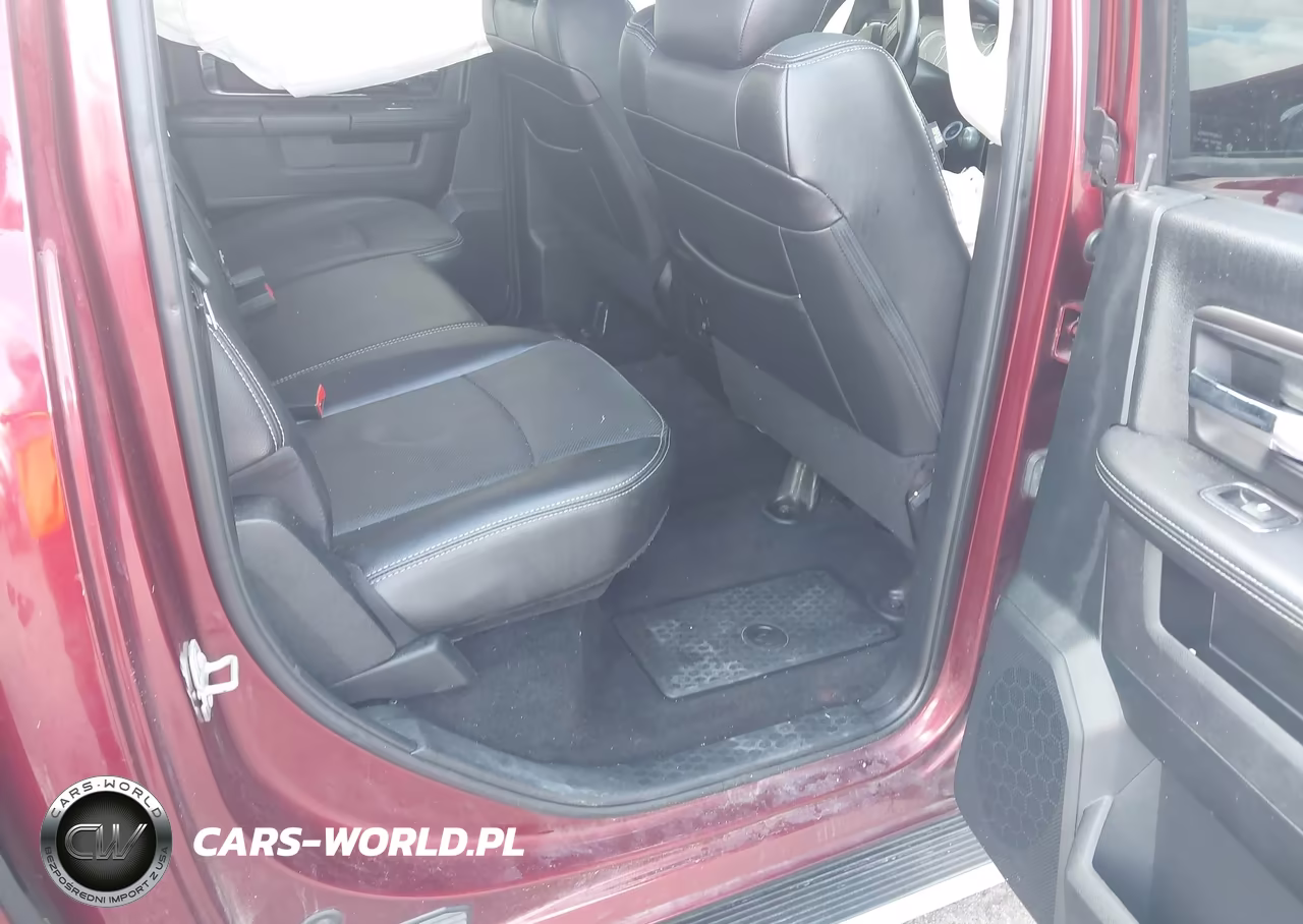 2017 Ram 1500 Sport 4X2 6'4 Box VIN:1C6RR6UT7HS610196 - 8