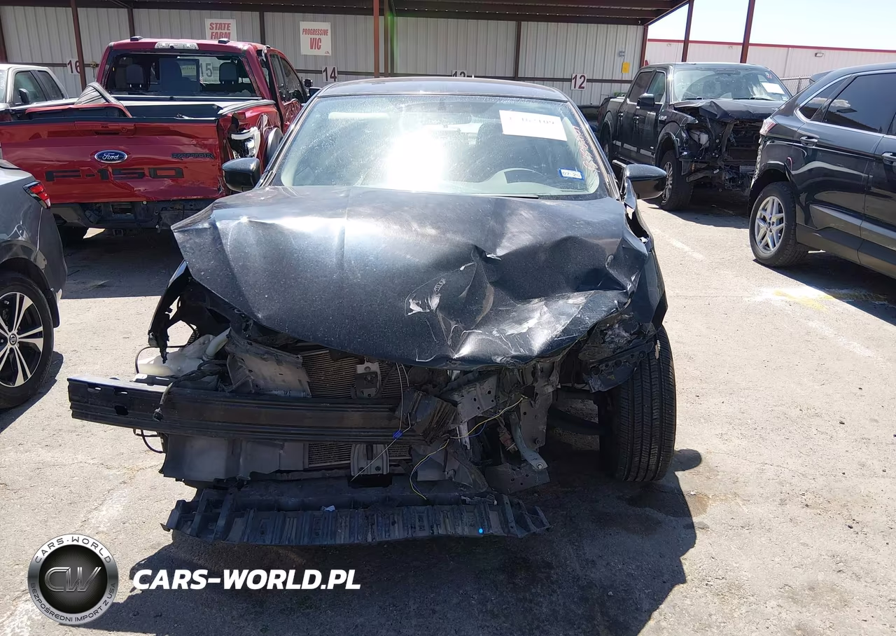 2016 Nissan Sentra S VIN:3N1AB7AP3GY272967 - 12